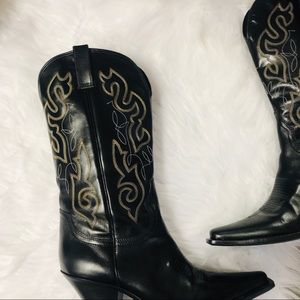 New - Cowboy Style Leather Boots! Yiiiija!!! 🤠